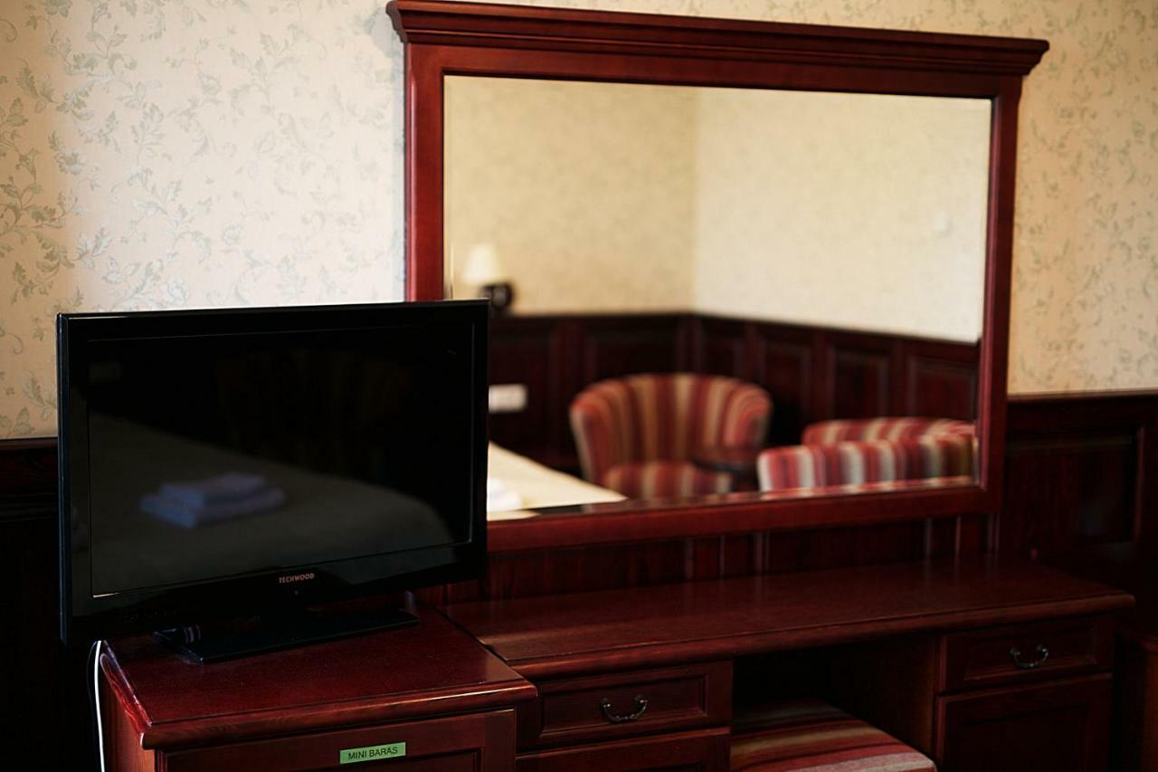 Jure Hotel พาลังกา ภายนอก รูปภาพ