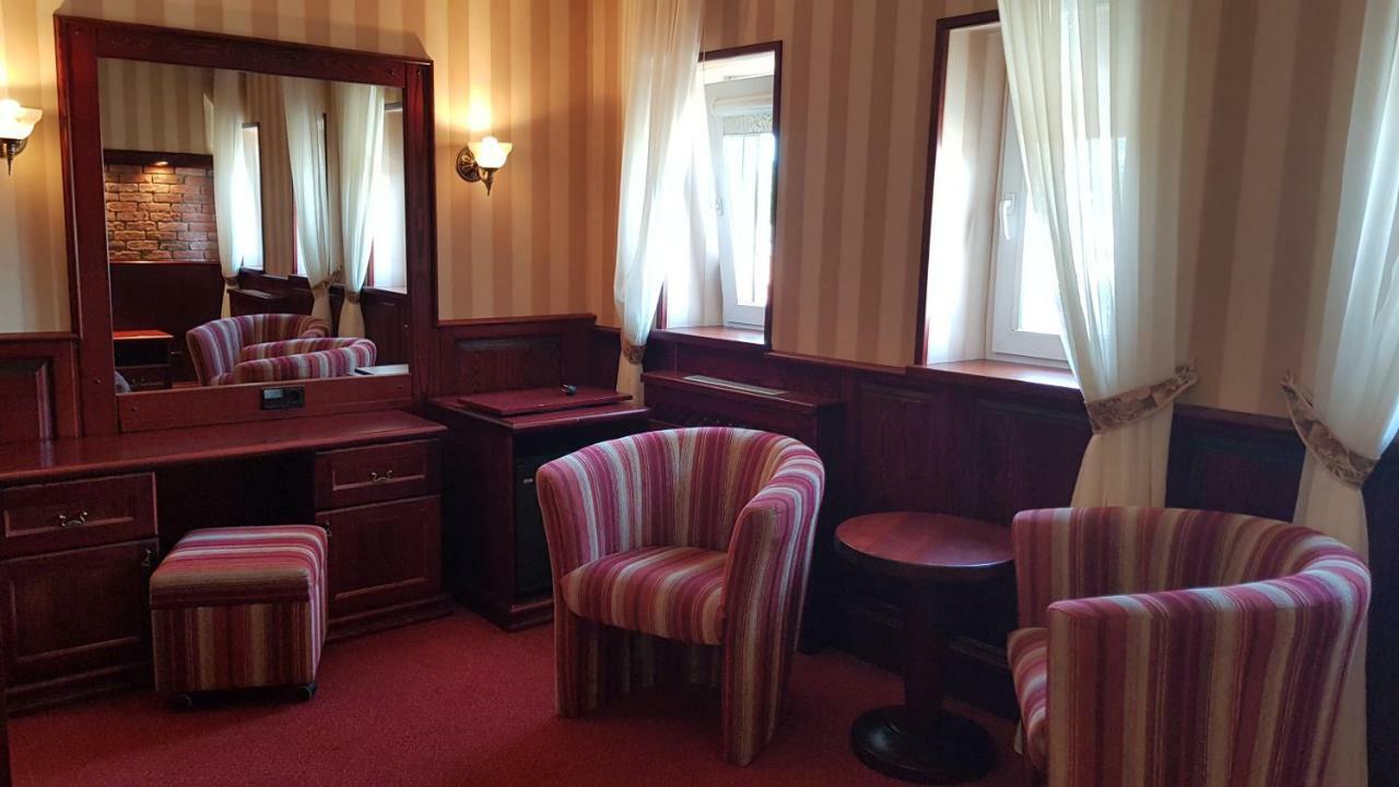 Jure Hotel พาลังกา ภายนอก รูปภาพ