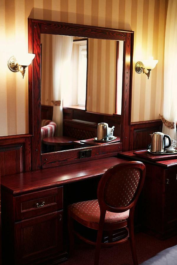 Jure Hotel พาลังกา ภายนอก รูปภาพ
